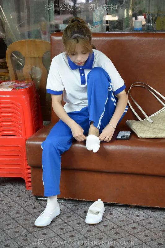 初夏女神 No.266 番茄 你好台球 - 初夏女神